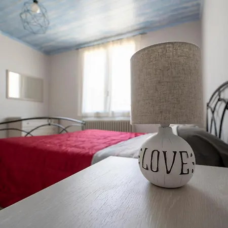 Leandra Barbara (Pesaro and Urbino)